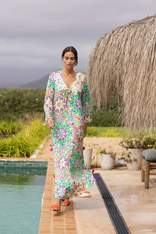Robe longue - Blanc, orange et violet