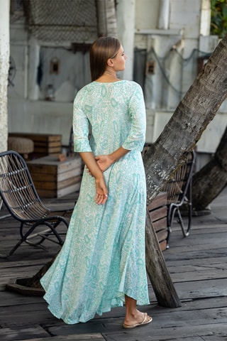Robe longue Naomi - Blanc, bleu et rose