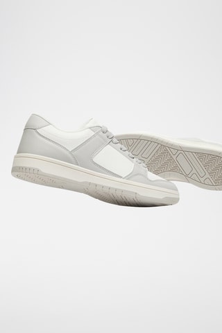 Baskets - Gris foncé et blanc
