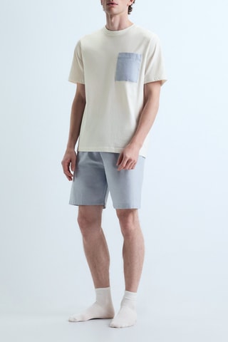 T-shirt e shorts - Giallo e grigio