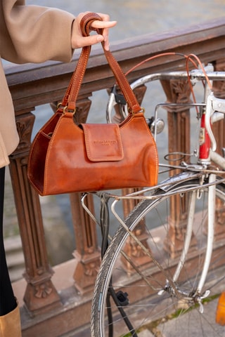 Sac porté épaule en cuir Alina - Camel