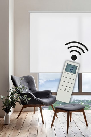 Tenda a rullo motorizzata filtrante Soft - Bianco