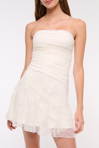 Robe patineuse en dentelle - Blanc