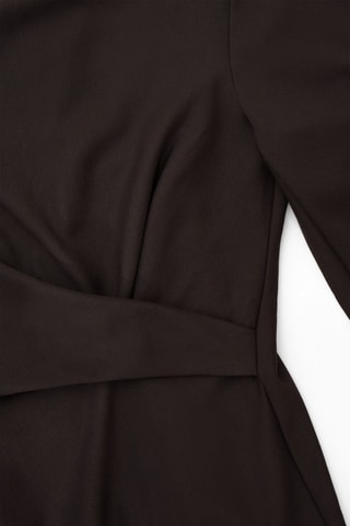 Vestido traçado - Preto