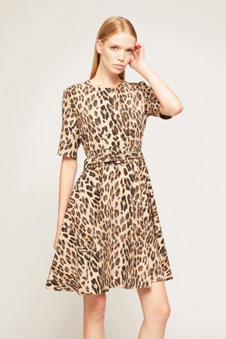Vestido evasé - Beige