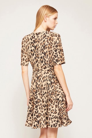 Vestido evasé - Beige