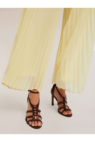Sandalias de tacón - Beige