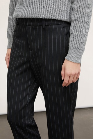 Pantalón regular fit - Negro