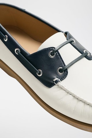 Chaussures bateau en cuir - Blanc et noir
