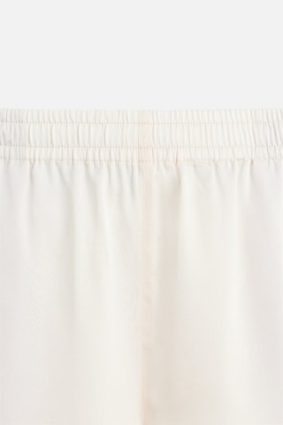 Short - Ecru
