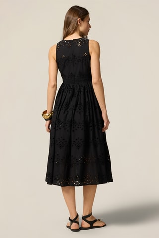 Robe patineuse en broderie anglaise - Noir