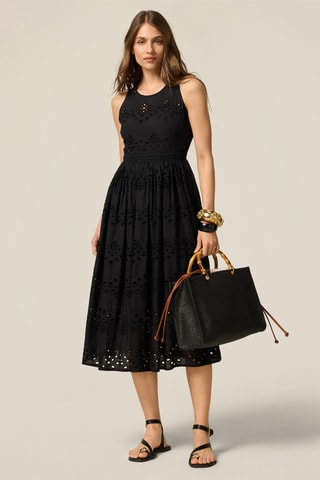 Robe patineuse en broderie anglaise - Noir