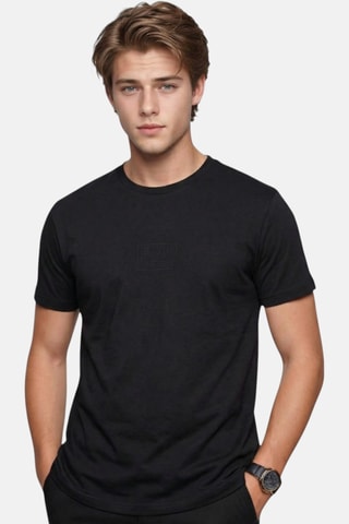 Camiseta - Negro