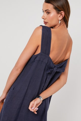 Vestido midi de lino sin mangas - Azul marino