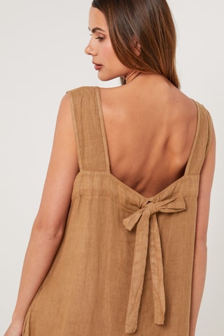 Vestido midi de lino sin mangas - Camel