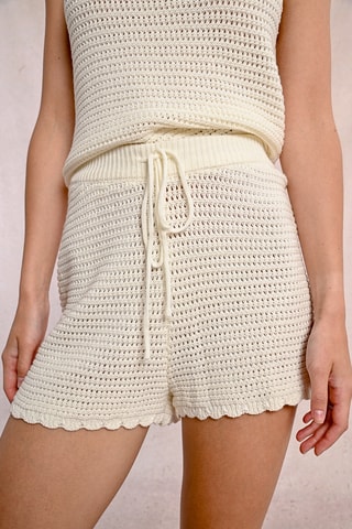 Short de tiro alto - Crudo