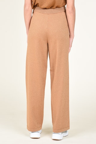 Pantalón recto 
Marrón