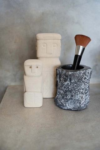 Statuette en pierre de Sumba en grés - 5 x 5 x 12 cm
