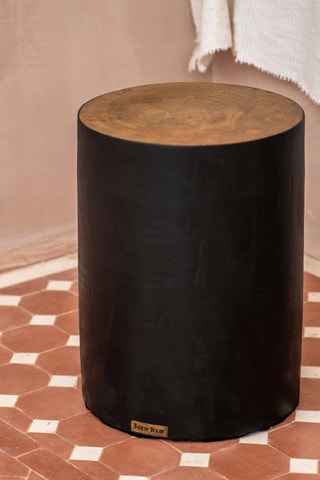 Tabouret en bois de suar massif Tribe - 30 x 40 x 30 cm