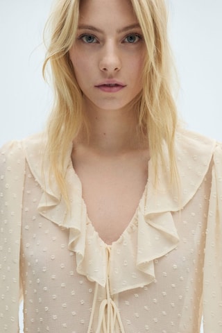 Blouse à volants avec fermeture à nouer - Blanc