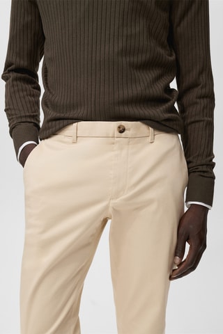 Pantalon Barna slim-fit en sergé - Écru