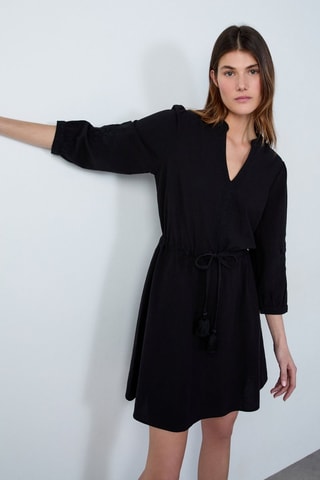 Vestido estilo patinadora Marche Aux Fleurs - Preto
