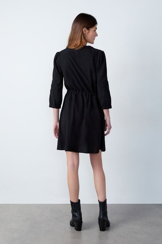 Vestido estilo patinadora Marche Aux Fleurs - Preto