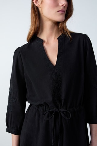 Vestido estilo patinadora Marche Aux Fleurs - Preto