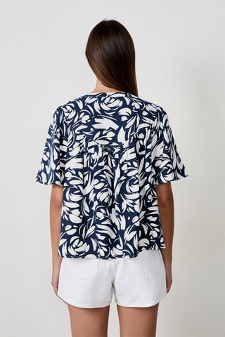 Blusa Capsule - Azul-marinho e branco