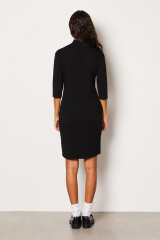 Vestido-camisola em lã - Preto