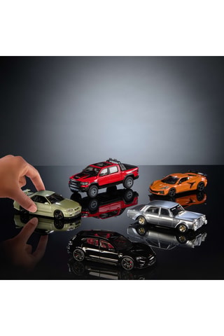 Porsche Taycan Turbo S Cross Turismo Hot Wheels - Desde 36 meses - Modelo aleatorio