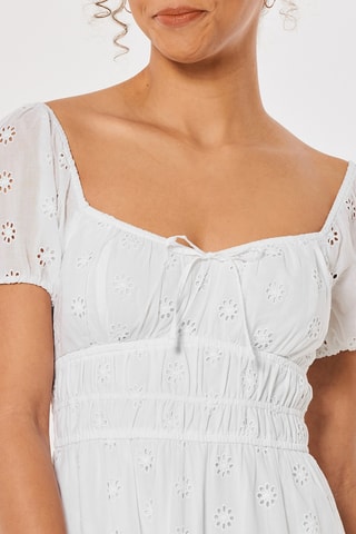 Robe patineuse en broderie anglaise - Blanc