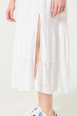 Robe midi en broderie anglaise - Blanc