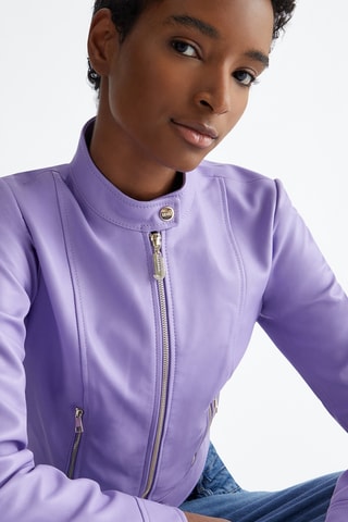 Veste courte en laine d’agneau - Violet