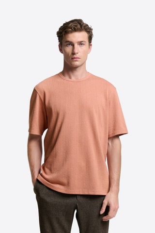T-shirt regular - Corallo