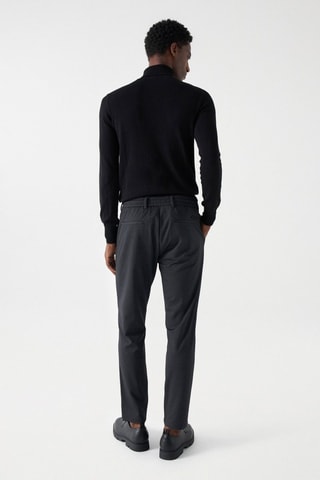 Pantalón slim fit - Negro