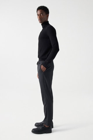 Pantalón slim fit - Negro