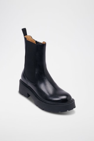 Botins Chelsea regular em couro - Preto - Preto