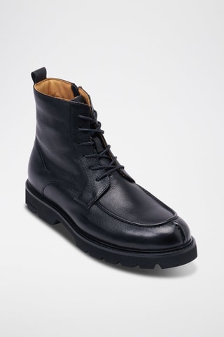 Boots regular em couro - Preto - Preto