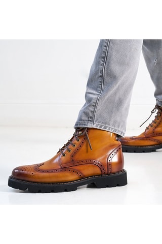 Boots regular em couro - Camel - Castanho