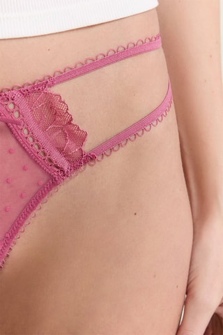 String - Rosa