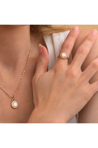 Anillo bañado en oro amarillo - Nácar