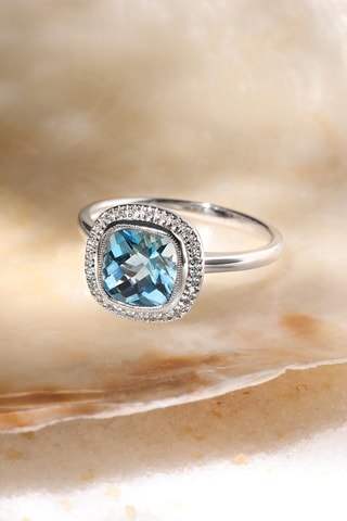 Ring Antique- Witgoud, Diamanten en Topaas
