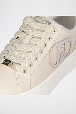 Zapatillas de piel de toro Silvia - Blanco y plateado