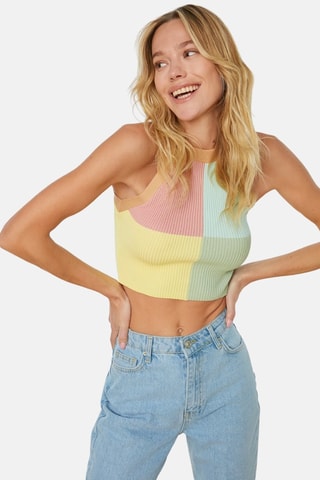 Blusa slim fit sin mangas - Multicolor