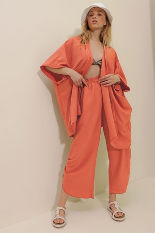 Kimono y pantalón de tiro alto - Naranja