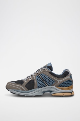 Zapatillas Progrid Triumph 4 - Gris oscuro y marrón claro