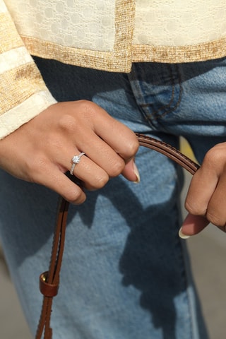 Solitaire Royal - Or blanc et diamant