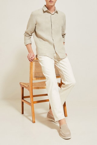Camisa regular fit de lino - Crudo