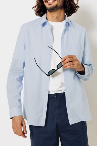 Camisa regular fit de lino - Celeste